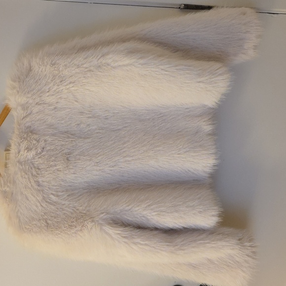 NWT Always Together Faux Fur Jacket Size M Color Ivory - Picture 3 of 5